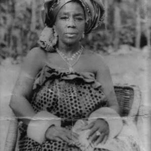 Meet your Posher, Edith